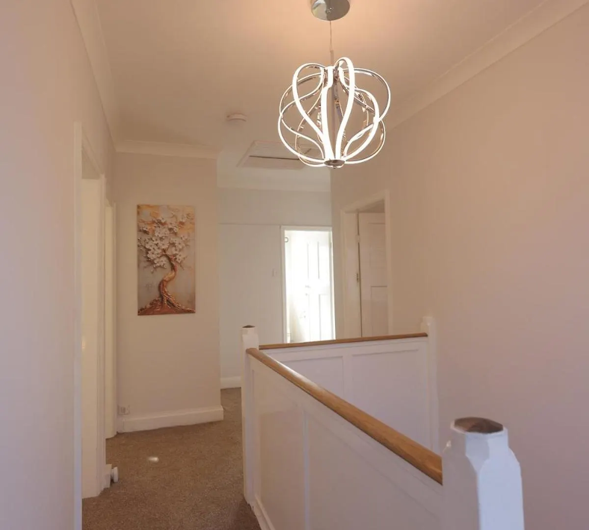 Casa de Férias Heathrow Retreat Luxury 6 Bedroom Stay Near London Heathrow Airport, Uk